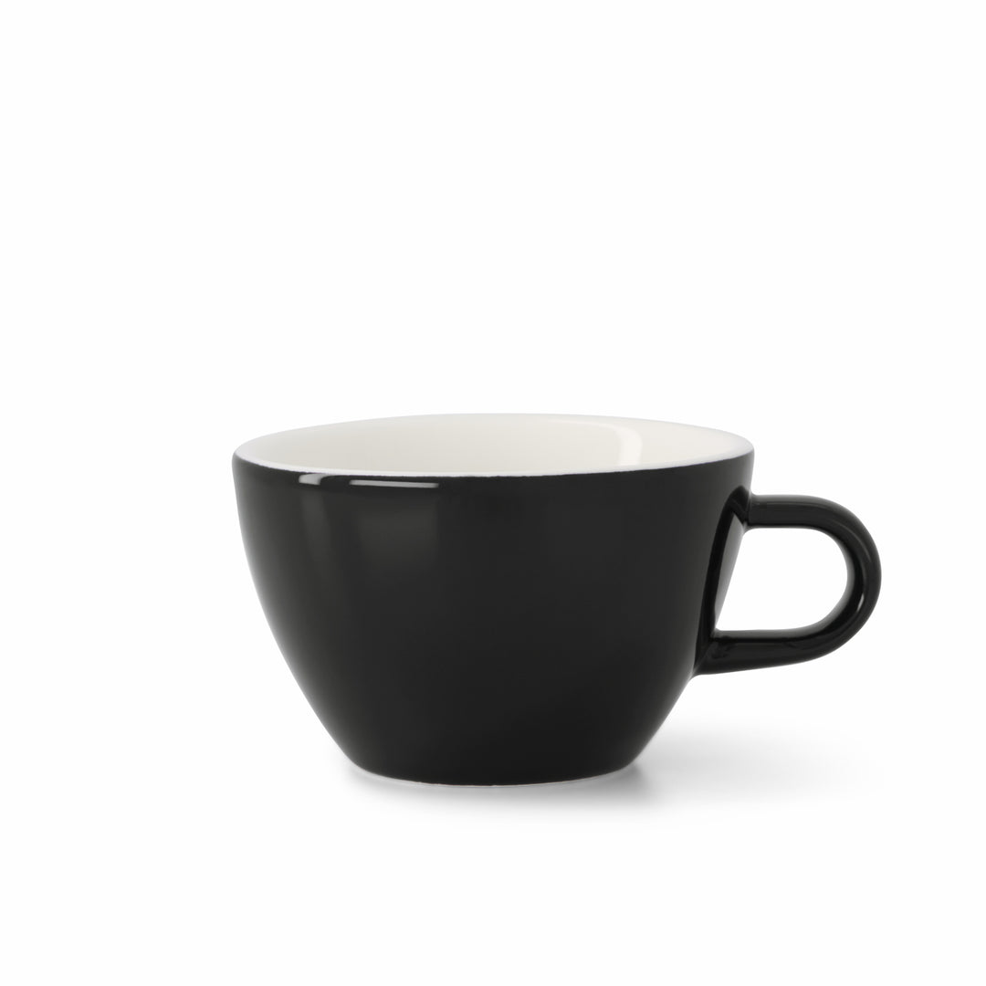 Classic Cup Large Penguin